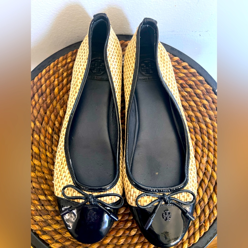 Tory Burch Black and Tan Flats